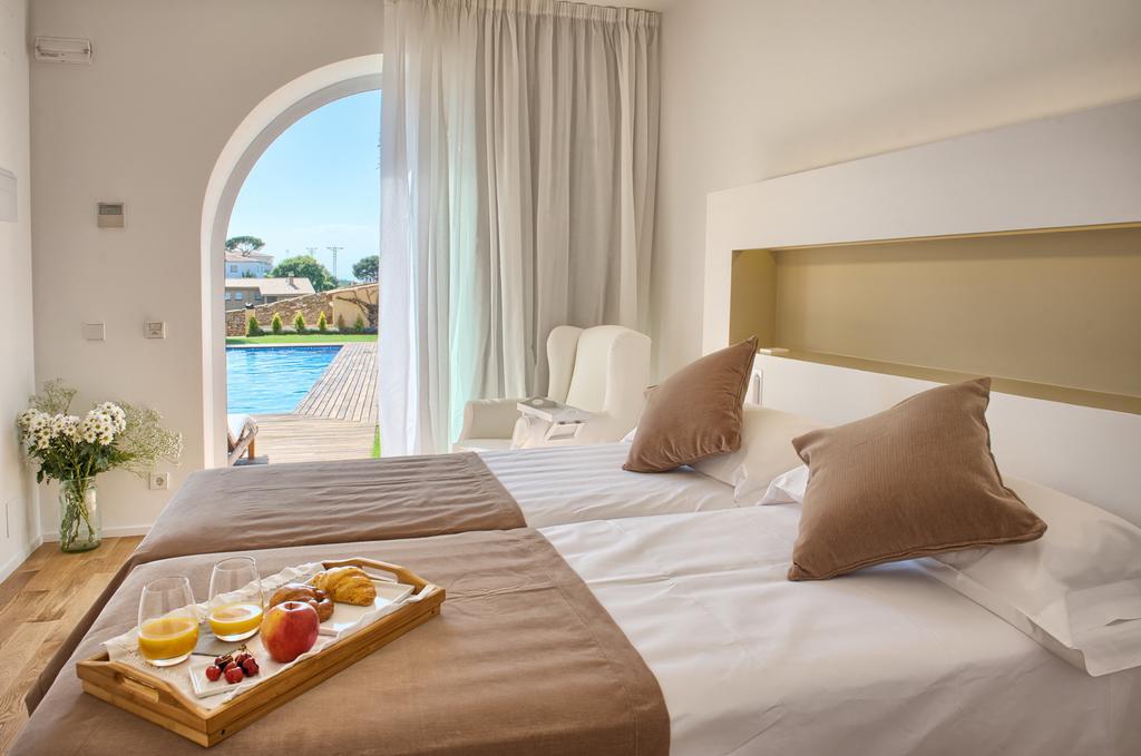 Hotel Hostalet De - Adults Only